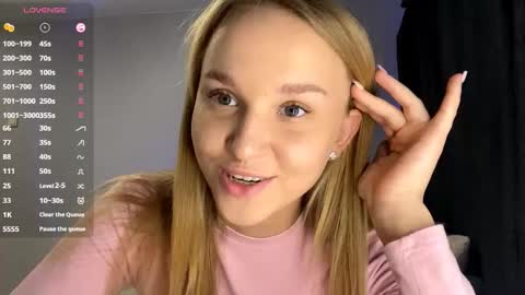 Sofia online show from 09-21-25, 11:01