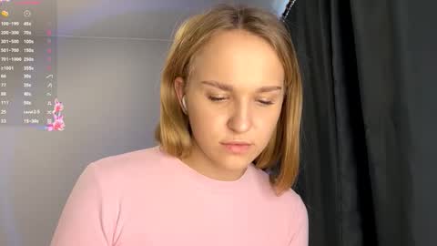 Sofia online show from 09-24-25, 11:02