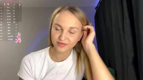 Sofia online show from 09-27-25, 11:04