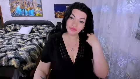 lady_boom_ online show from 04-25-26, 05:32