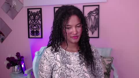 Karla - Instagram   lady karla1 online show from 12-23-24, 08:47