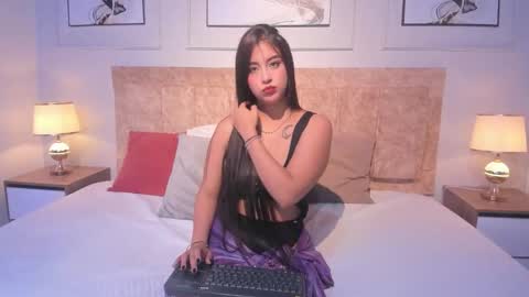 Snapshot of lady_dark__ chatting on 02-17-26, 07:42 lady_dark__ online show from 02-17-26, 07:42