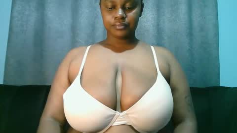 lady_dearra online show from 06-06-26, 02:49
