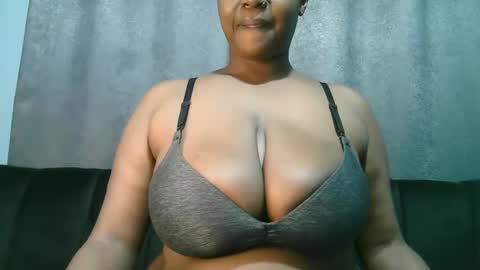 lady_dearra online show from 06-07-26, 02:37