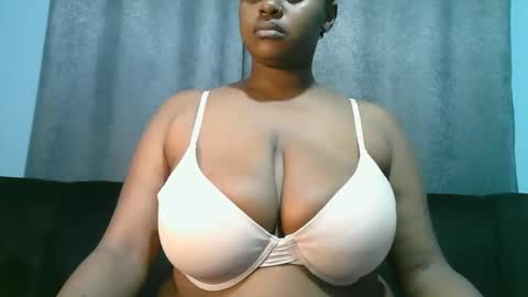 lady_dearra online show from 06-11-26, 02:53