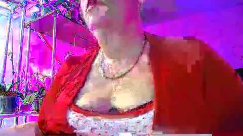 Lady Gloria online show from 02-17-25, 03:58