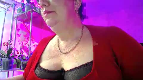 Lady Gloria online show from 03-05-25, 03:18
