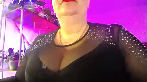 Snapshot of lady_gloria chatting on 02-01-26, 06:23 Lady Gloria online show from 02-01-26, 06:23