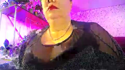 Lady Gloria online show from 05-10-26, 06:40