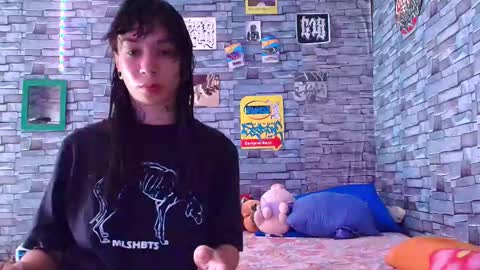 Lady godss online show from 11-18-25, 01:59