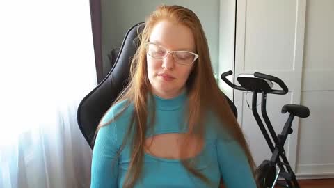 Angelika online show from 04-09-26, 10:42