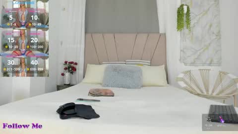 Snapshot of lady_miss___ chatting on 04-30-26, 12:22 lady_miss___ online show from 04-30-26, 12:22