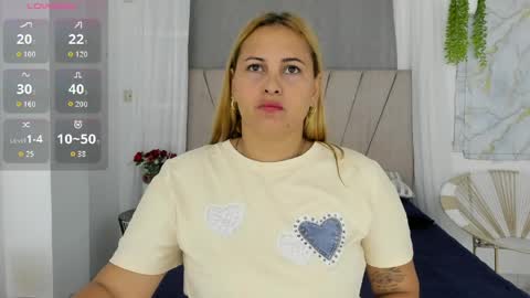 Snapshot of lady_miss___ chatting on 05-11-26, 12:33 lady_miss___ online show from 05-11-26, 12:33