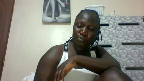 lindah32 online show from 01-21-25, 11:02