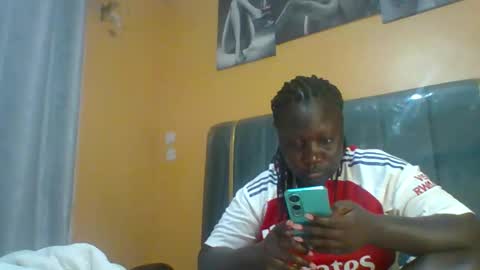 lindah32 online show from 03-09-26, 07:29