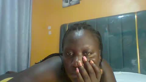 lindah32 online show from 03-16-26, 07:29