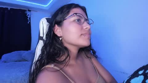  Lady  online show from 12-26-24, 06:52