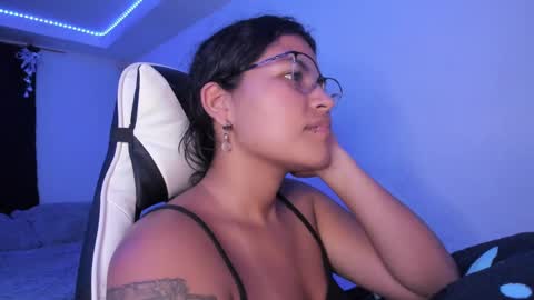  Lady  online show from 12-27-24, 08:02