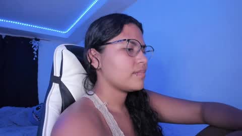  Lady  online show from 12-30-24, 03:03