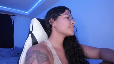  Lady  online show from 12-30-24, 06:20