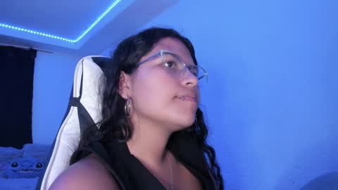  Lady  online show from 01-30-25, 06:13