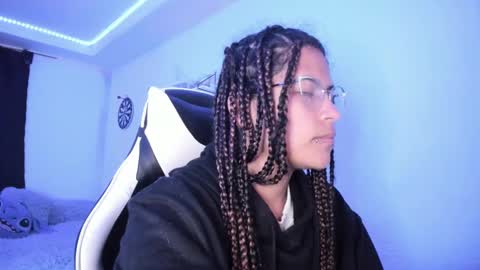  Lady  online show from 02-09-25, 01:55