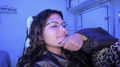  Lady  online show from 04-09-26, 06:19