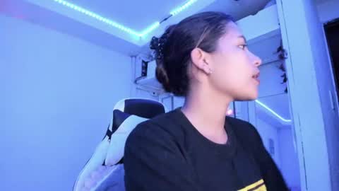  Lady  online show from 07-06-26, 03:25