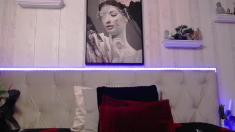  Lady Jeen    Back on Sunday 8th of December online show from 06-04-26, 01:50