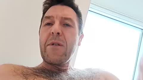 Snapshot of ladylover_1 chatting on 11-27-25, 12:40 ladylover_1 online show from 11-27-25, 12:40