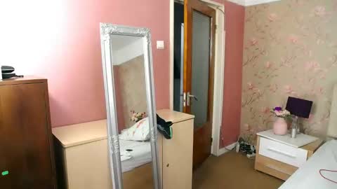 ladymariahx online show from 12-15-24, 10:58