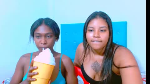 Snapshot of ladypussy69779756 chatting on 01-26-25, 04:41 laura online show from 01-26-25, 04:41