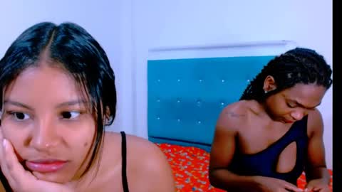 Snapshot of ladypussy69779756 chatting on 02-09-25, 09:58 laura online show from 02-09-25, 09:58