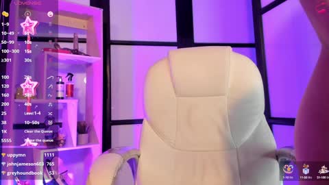 Snapshot of ladysweetts chatting on 01-14-25, 09:45 Lady online show from 01-14-25, 09:45