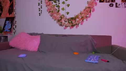 Snapshot of ladytrep chatting on 06-11-26, 12:32 LadyTrep online show from 06-11-26, 12:32