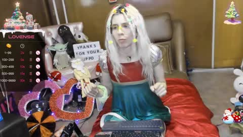 Skinnygirl online show from 12-12-24, 04:26