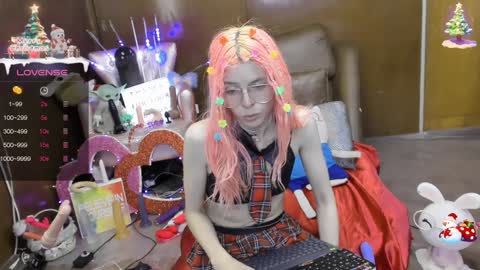 Skinnygirl online show from 01-12-25, 12:49