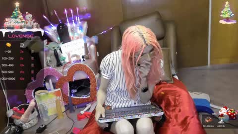 Skinnygirl online show from 01-17-25, 01:36