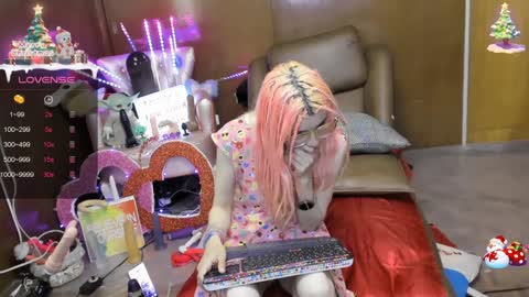 Skinnygirl online show from 01-22-25, 12:16