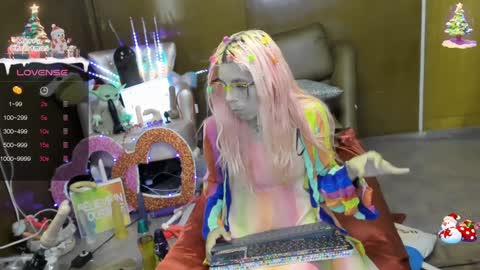 Skinnygirl online show from 01-27-25, 01:16