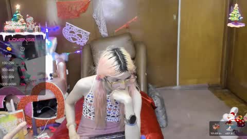 Skinnygirl online show from 03-03-25, 10:52