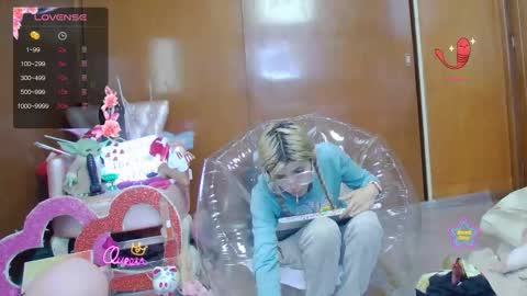 Skinnygirl online show from 01-18-26, 01:20