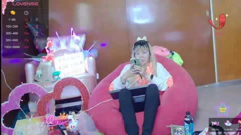 Skinnygirl online show from 04-21-26, 12:12