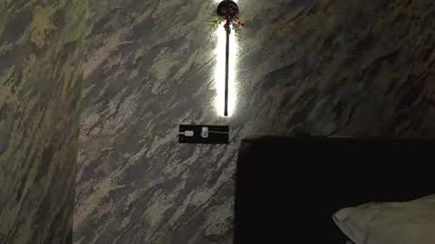 Snapshot of laflamebella chatting on 02-22-25, 02:30 Bella online show from 02-22-25, 02:30