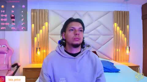 Snapshot of laia_and_damian chatting on 10-13-25, 01:00 laia_and_damian online show from 10-13-25, 01:00