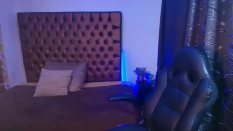 Camila online show from 01-16-26, 05:00