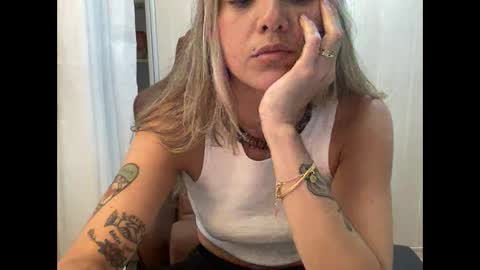 Snapshot of lailayourangel chatting on 12-04-25, 11:35 lailayourangel online show from 12-04-25, 11:35