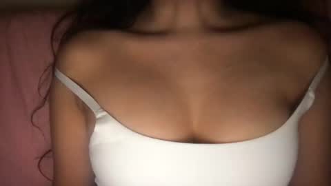 Snapshot of lailayousef chatting on 12-05-24, 12:52 Laila Yousef online show from 12-05-24, 12:52