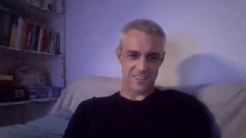 Lain online show from 12-18-25, 02:28