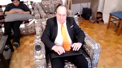 lajose52 online show from 02-11-25, 08:20